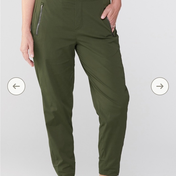 Athleta Green Hiking Pants 🥾 Size 8 🥾 Trekkie North Jogger 🧳 Travel Pants 👖 - Picture 2 of 11